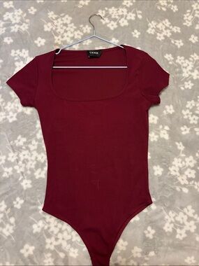 Cider Ribbed Square Neck Burgundy Short Sleeve Bodysuit